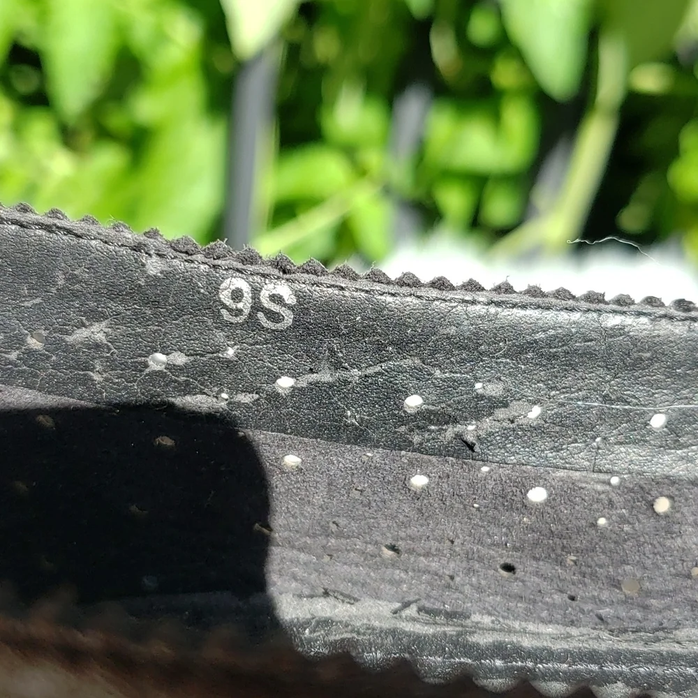 Vaneli Black Perforated Loafers satin bow 9S - Picture 3 of 9